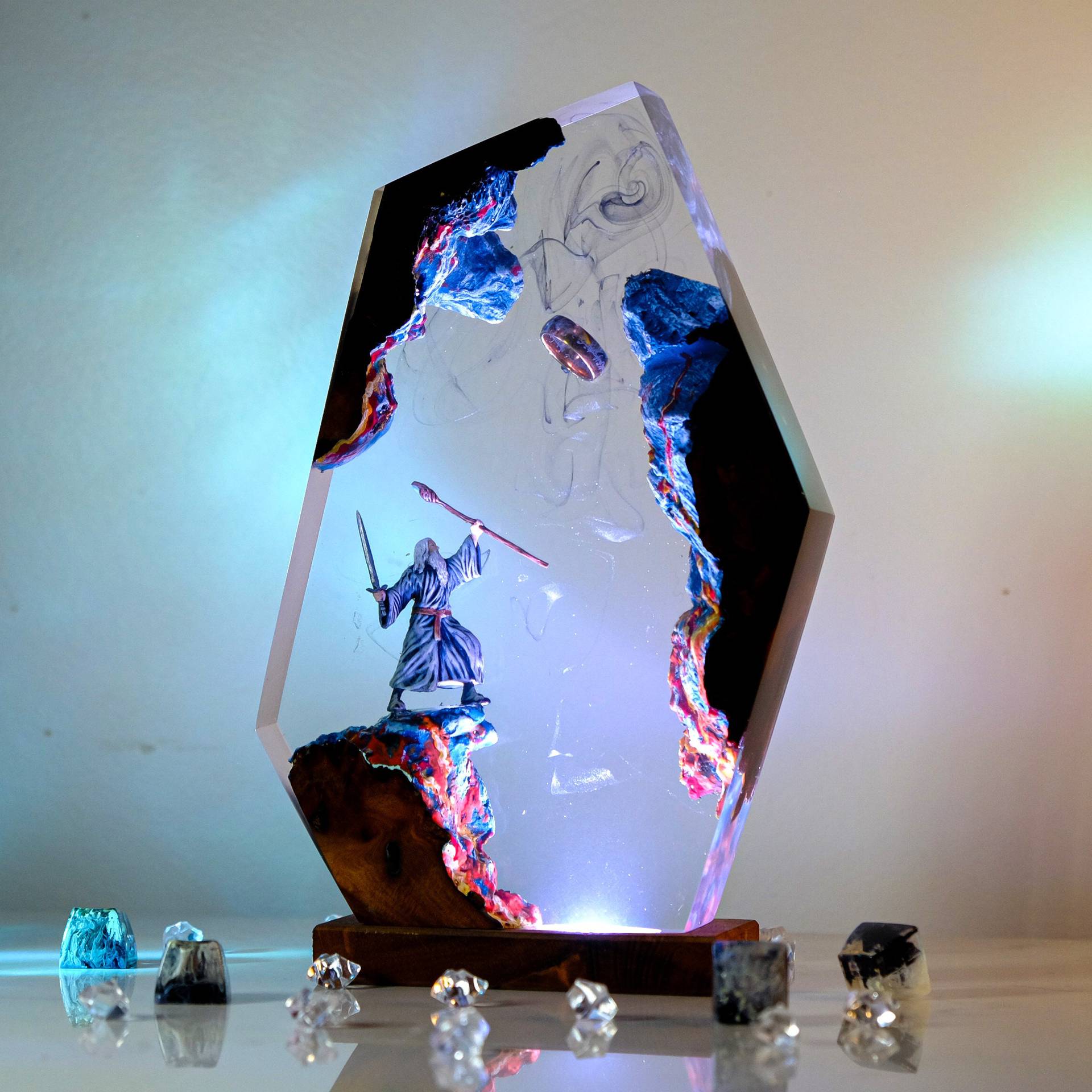 Lampu Resin Figur Adegan Film  - Led Desk Light Usb ulasan dan harga
