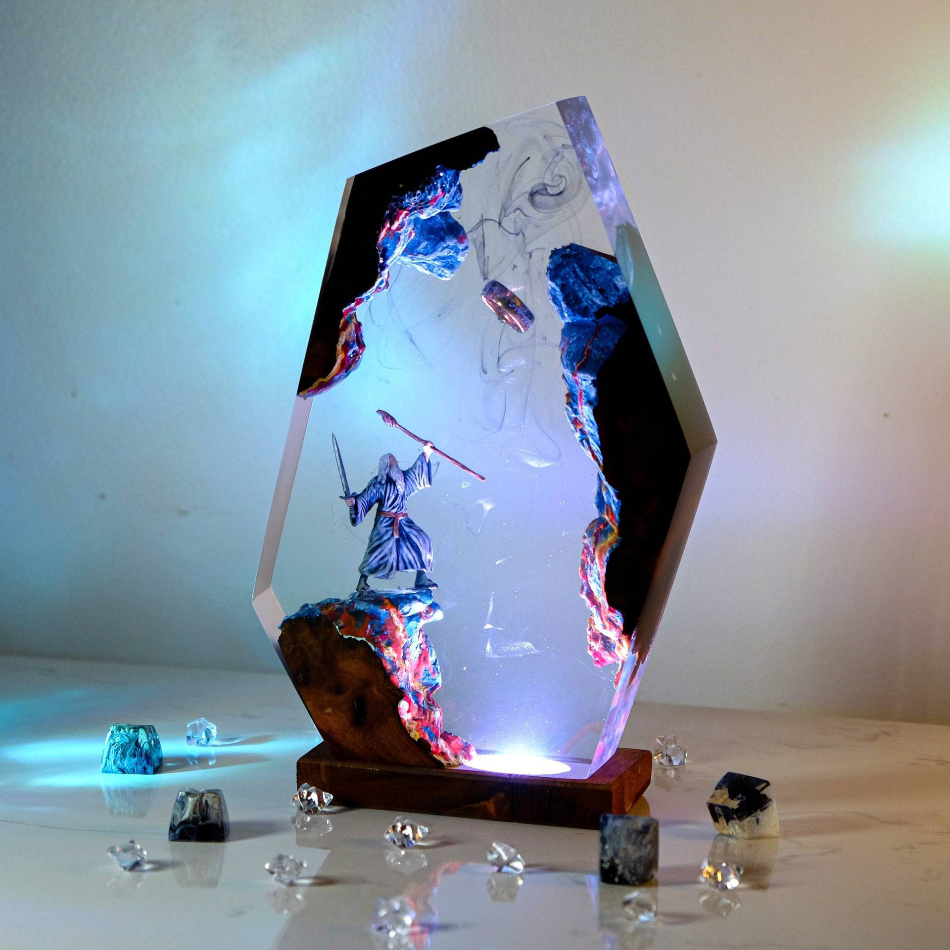 Lampu Resin Figur Adegan Film  - Led Desk Light Usb ulasan dan harga