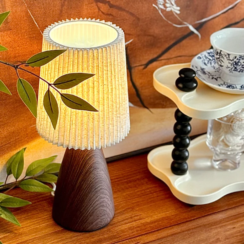 Lampu Meja LED Retro Kamar Tid - Desk Setup White ulasan dan harga