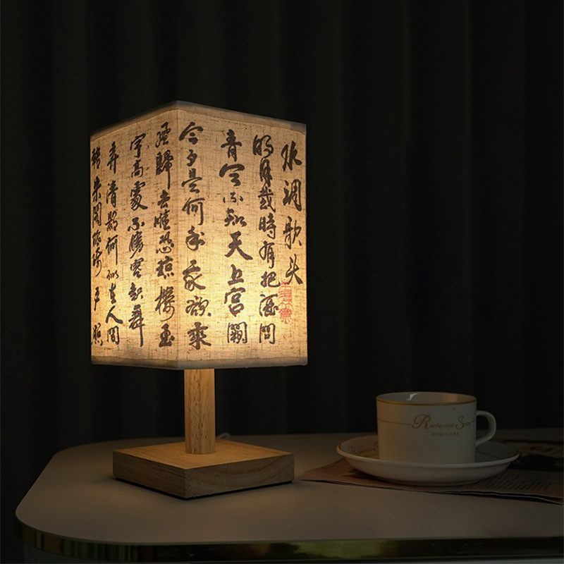 Lampu meja dekorasi persegi LE - Desk Setup White ulasan dan harga